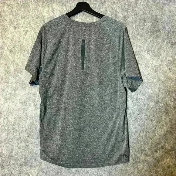 NWT Endeavor Men’s Athletic T-Shirt - XLarge - Picture 3 of 6